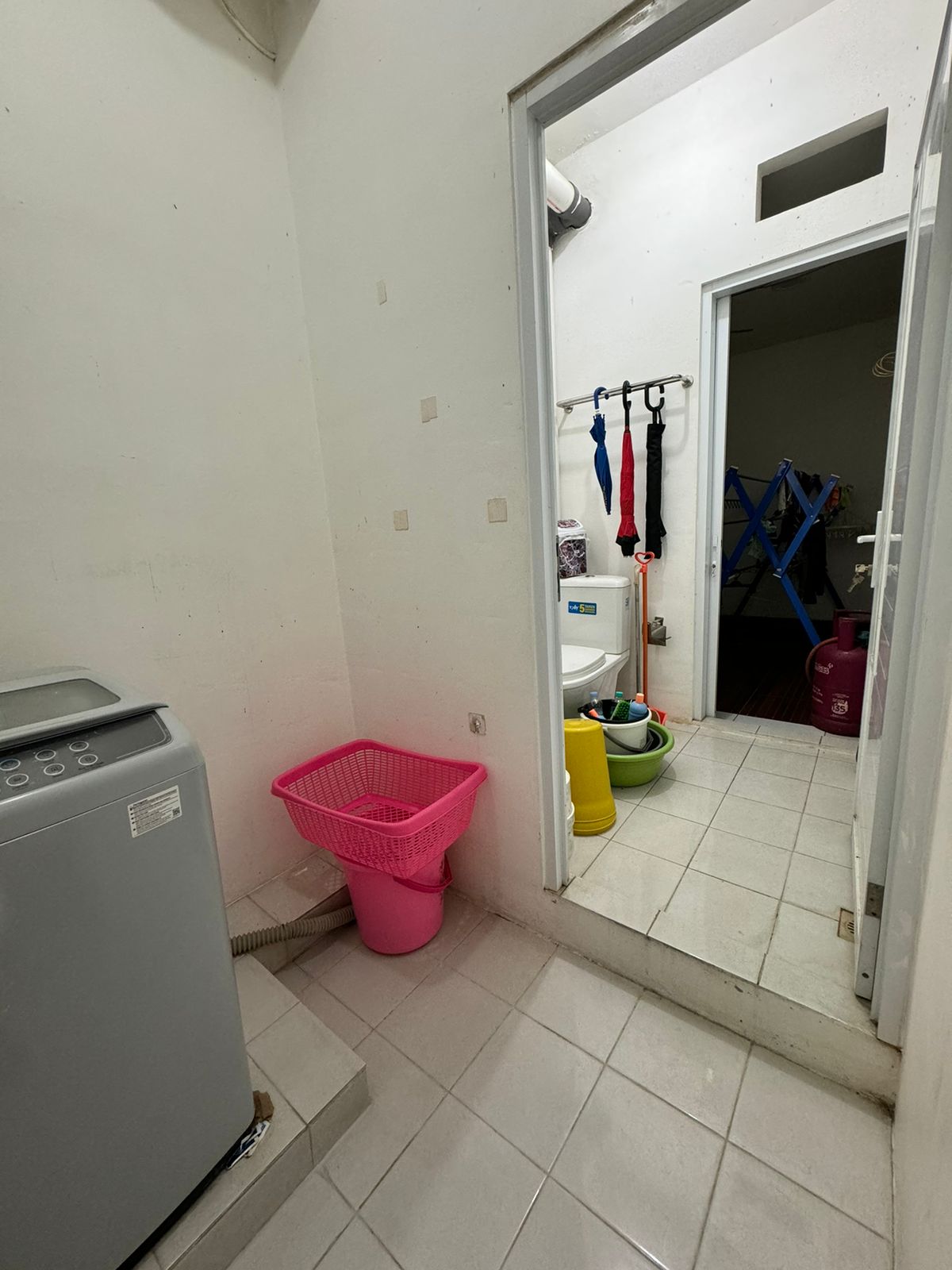 Rumah Disewakan di Cluster Taman Simpruk Lippo Cikarang